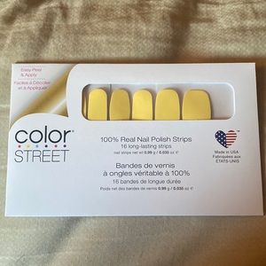 Color Street Belgium Buttercup